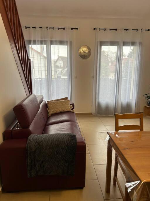Appart' Chaleureux Proche Paris Chelles  Εξωτερικό φωτογραφία